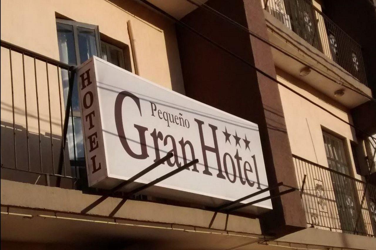 אגואסקליינטס Pequeno Gran Hotel מראה חיצוני תמונה